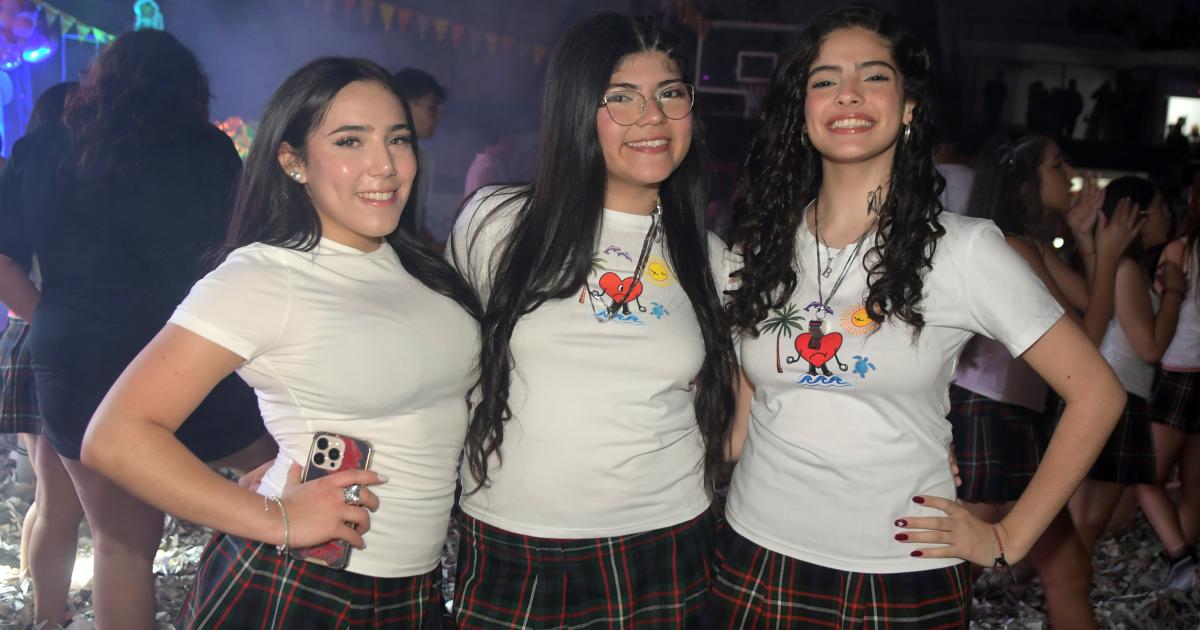 PRESENTACIOacuteN DE BUZOS DEL BELEacuteN