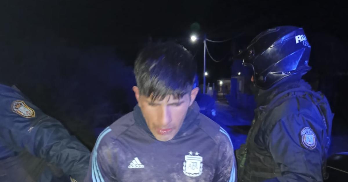 Amenazoacute al vecino y terminoacute detenido con una escopeta