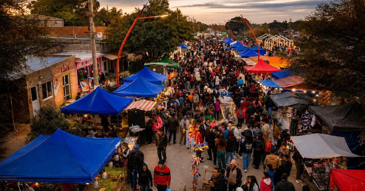 Una multitud celebroacute en Forres la fiesta patronal de San Isidro Labrador