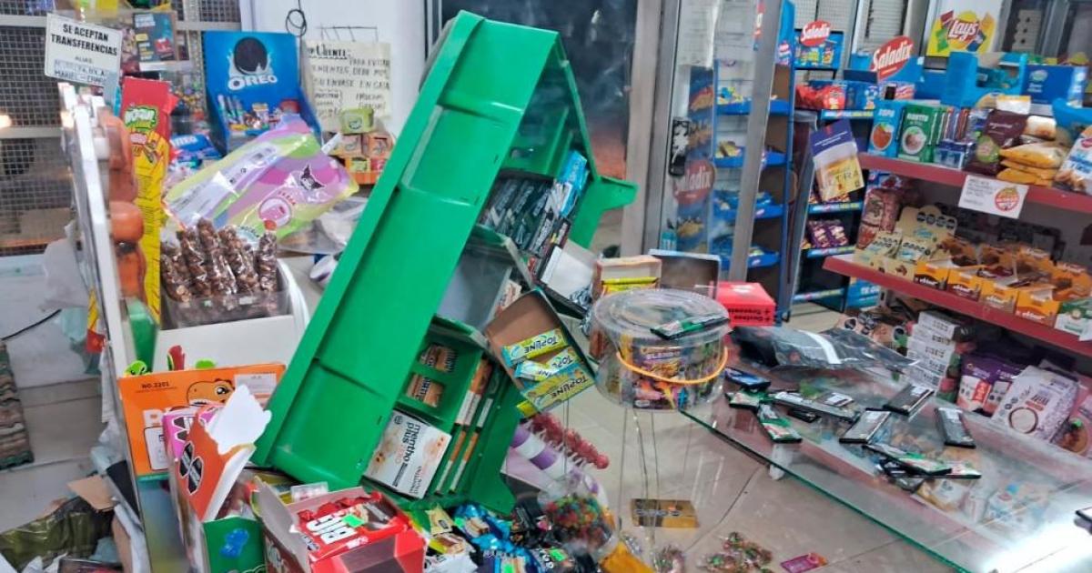 Golpeoacute roboacute 200 mil pesos y huyoacute pero antes pidioacute perdoacuten