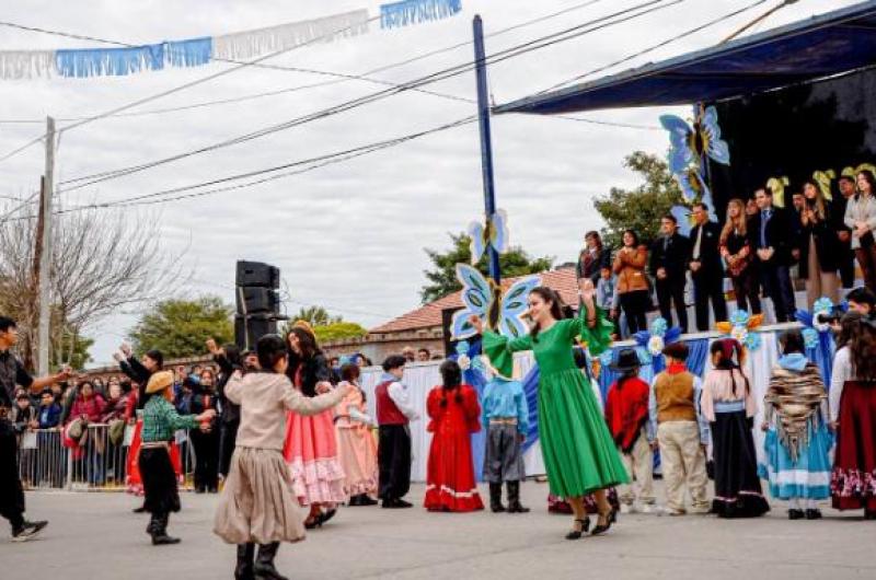 Instan en Clodomira a seguir los ideales de la Gesta de Mayo
