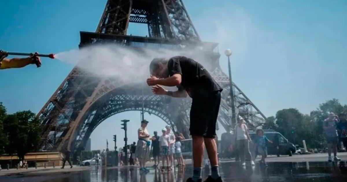 Europa se enfrenta a una cuacutepula de calor- al menos 11 muertos