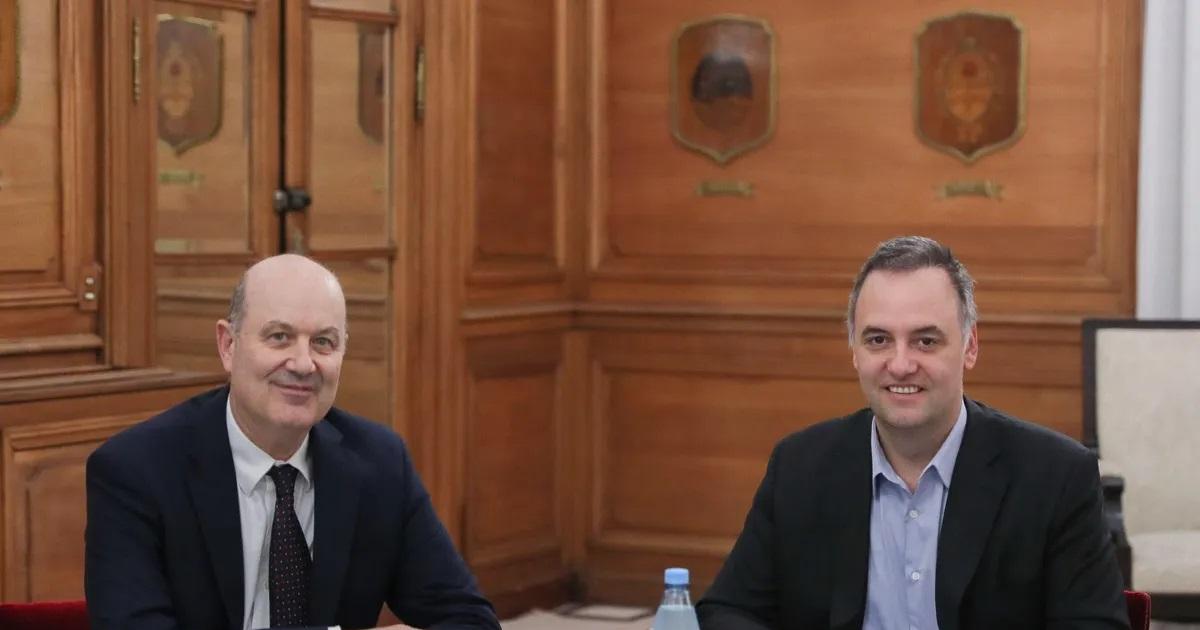 Adorni y Sturzenegger avanzan con nuevos recortes y reformas para achicar el Estado