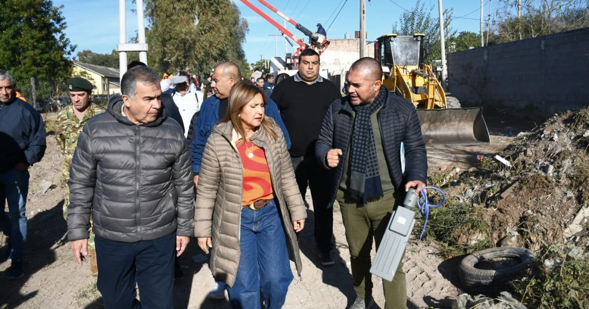 Fuentes y Benavente supervisaron tarea de varias aacutereas operativas en el barrio Parque