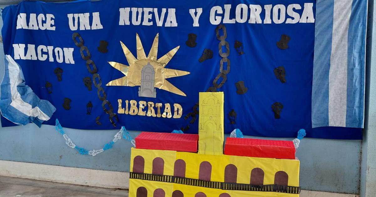 Historia tradicioacuten e inteligencia artificial- asiacute celebraron el 25 de Mayo en el Colegio secundario San Ramoacuten