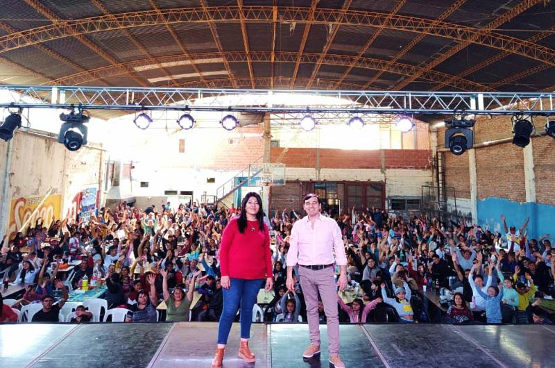 El domingo el atractivo seraacute la Gran Pentildea Anual de Ashpa Suacutemaj