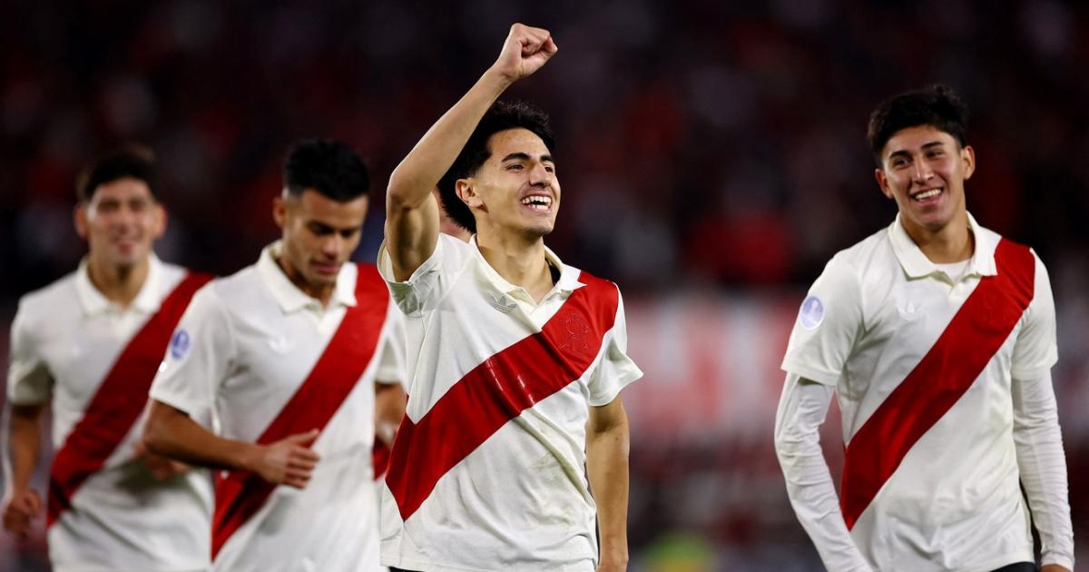 River goleoacute en el Monumental y sacoacute boleto a los octavos