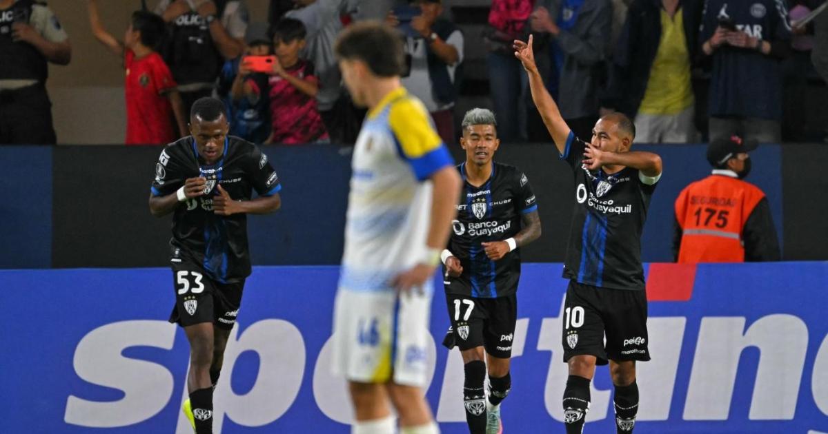 Derrota de Rosario Central que finalizoacute 2ordm en su grupo