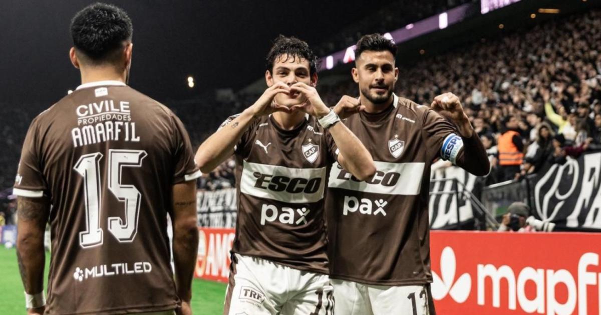 Platense dio el golpe en Brasil y logroacute una histoacuterica clasificacioacuten a los octavos de final