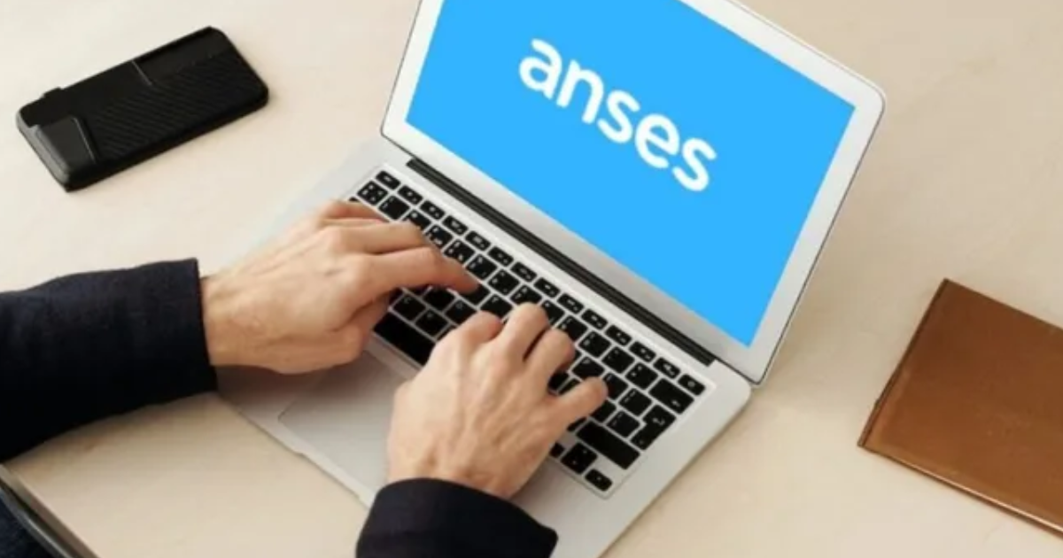 Libreta AUH 2026- ya se puede presentar en ANSES y cobrar el 20-en-porciento- retenido