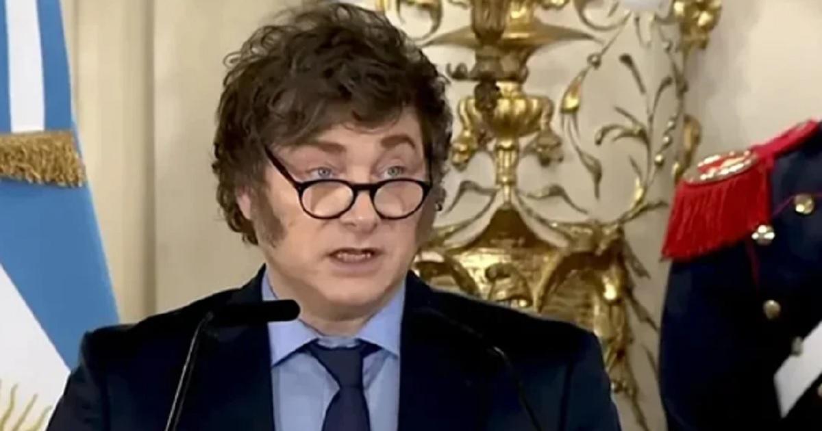 Milei defendioacute la gestioacuten atacoacute a la prensa y proyecta el antildeo electo