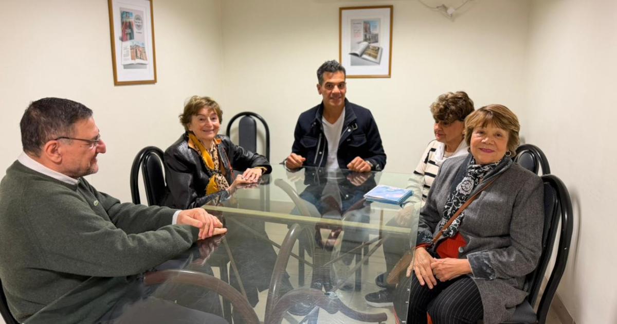 Nacho Orieta y autoridades del PEC dialogaron con EL LIBERAL