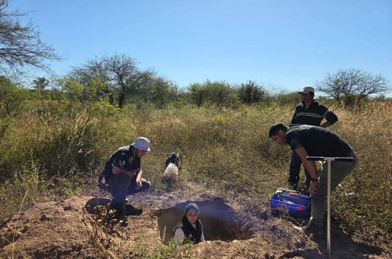 Teacutecnicos del INTA Friacuteas y Santiago evaluaron los suelos del dpto Choya