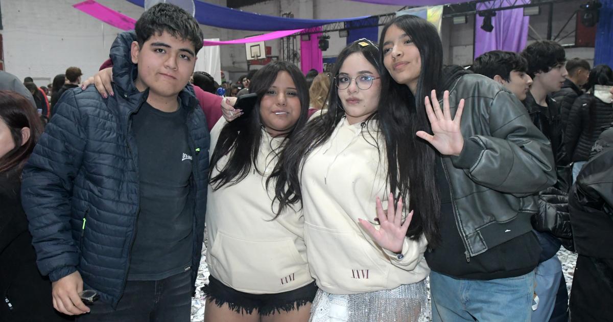 SHOW DE LOS BUZOS 2026