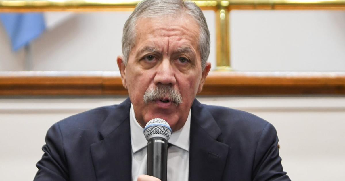 El gobernador Suaacuterez desarrolla una intensa agenda vinculada al federalismo la produccioacuten y las industrias 
