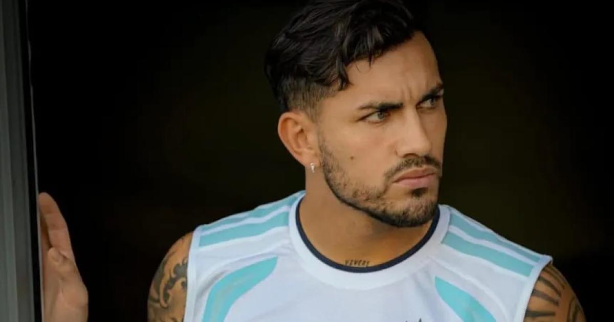 Paredes tiene un desgarro y estaacute en duda para el debut