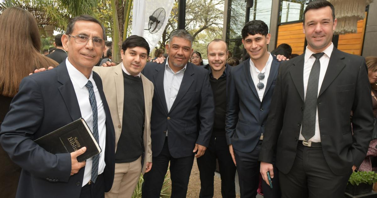 NOE LLANOS Y LUCHO PAZ DIERON EL SIacute