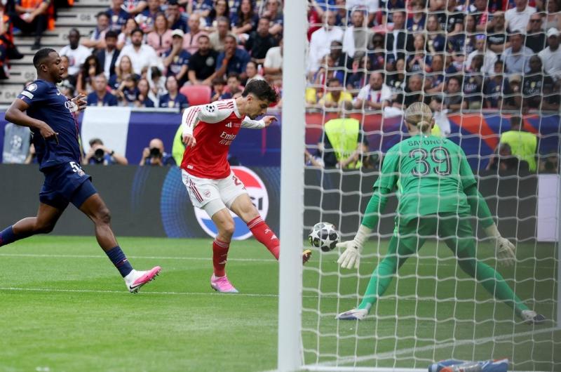 EN VIVO- Arsenal vence 1-0 al PSG en la final que se juega en Budapest