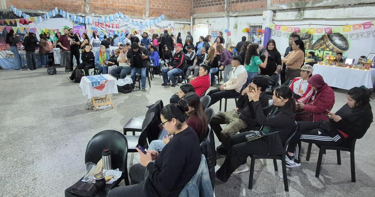Juan Grabois presentoacute su libro en Santiago del Estero