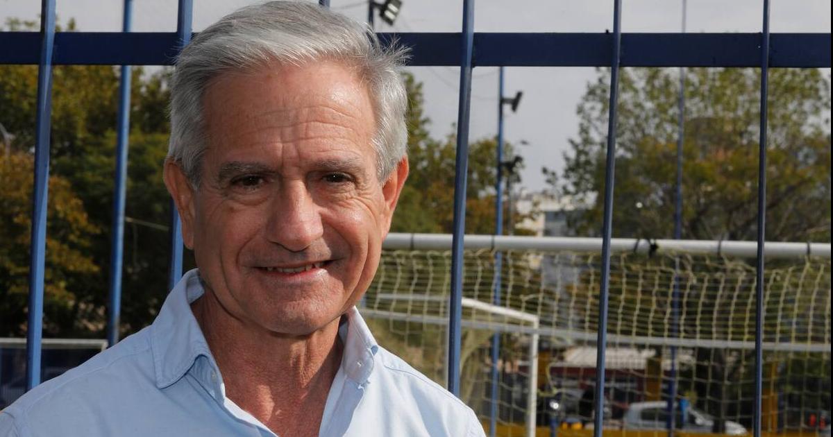 Andreacutes Ibarra criticoacute a Riquelme y reveloacute su suentildeo para Boca