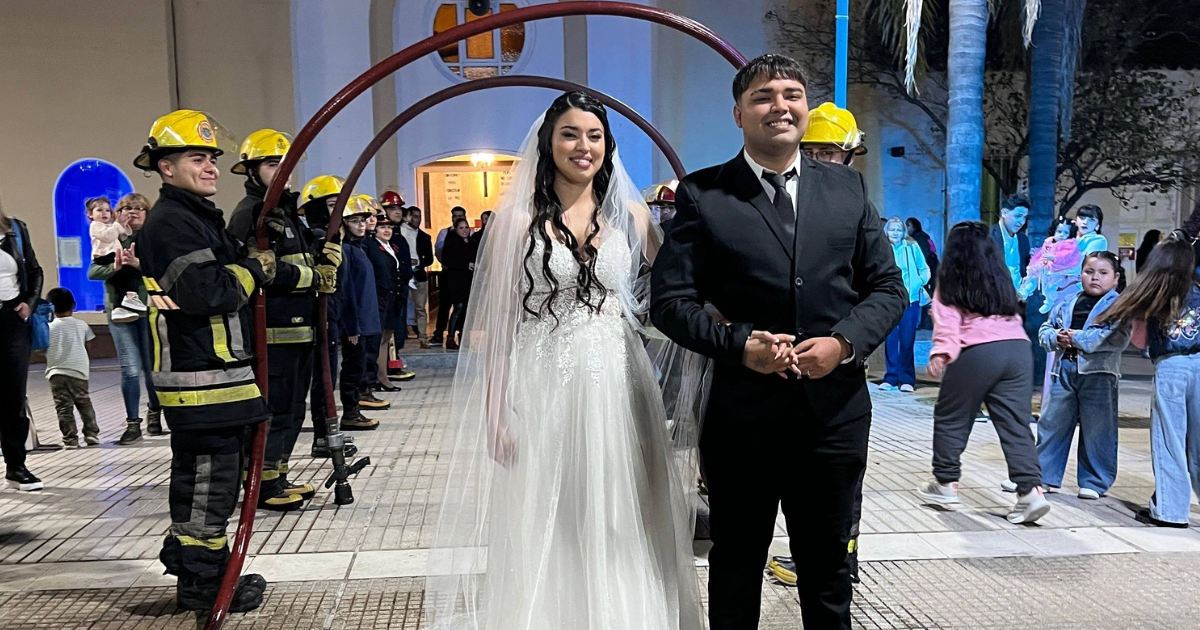 Casamiento y Guardia de Honor en Las Termas- Ismael y su esposa celebraron su amor con una particular ceremonia