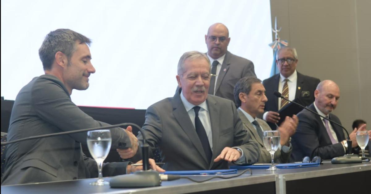 Santiago del Estero y el CFI firmaron acuerdos para impulsar la produccioacuten y ampliar el acceso al financiamiento