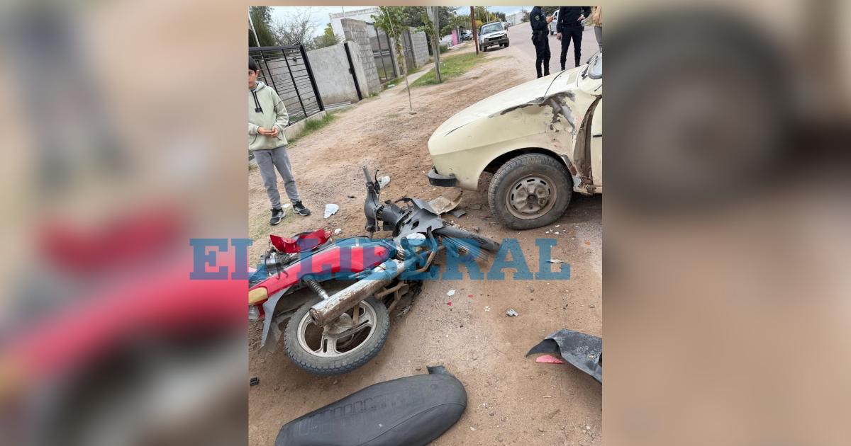 Sumampa- una adolescente de 15 antildeos murioacute tras chocar en motocicleta contra un automoacutevil