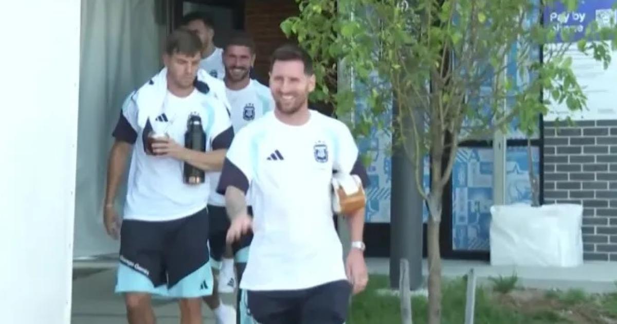Tormenta mates y fuacutetbol- asiacute fue el primer diacutea de la Seleccioacuten en Kansas