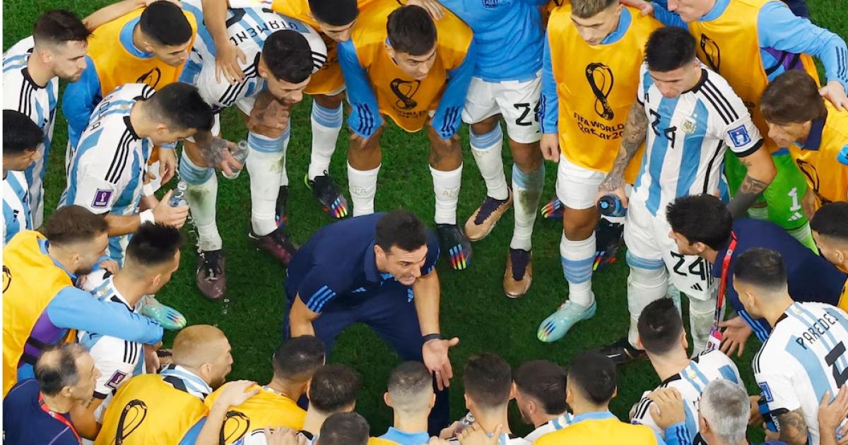 VIDEO La peor charla teacutecnica de Scaloni antes de la final Argentina-Francia en Qatar 2022