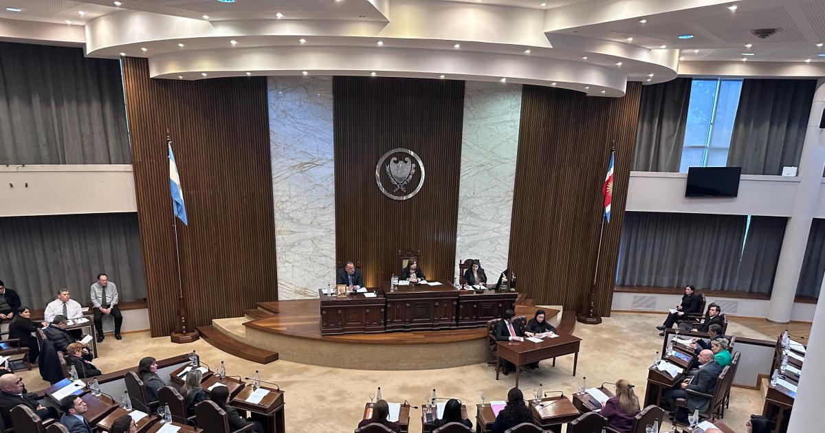 Respaldo legislativo al convenio con el CFI y a las poliacuteticas de geacutenero impulsadas en la provincia