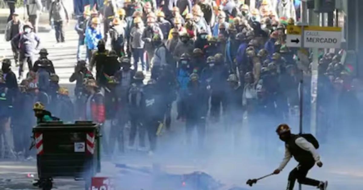 Bolivia cerca del colapso con peacuterdidas de maacutes de US 1600 M