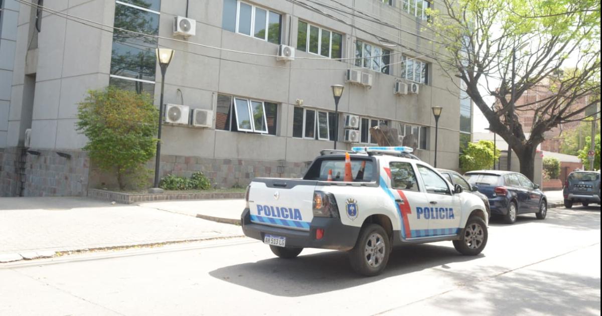 Amenazas- directora denuncioacute a docente ordenan medidas
