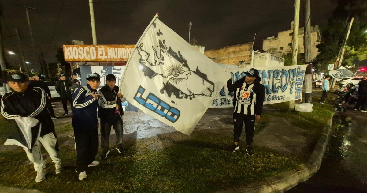 El Oeste estaacute de fiesta- Central Coacuterdoba celebra hoy sus 107 antildeos 