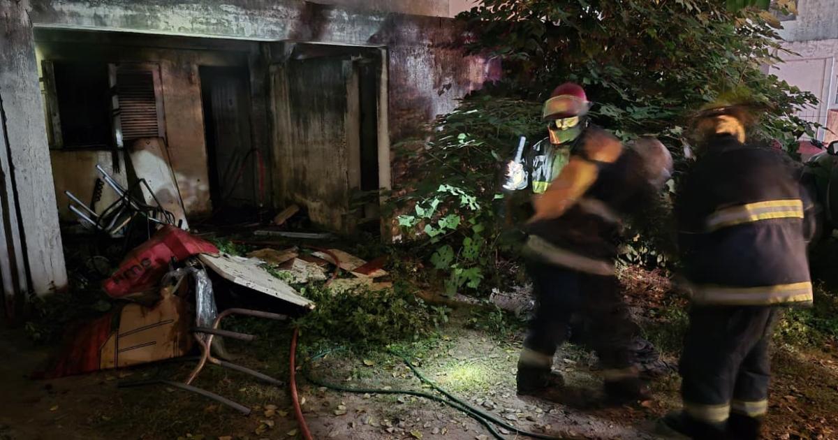 Voraz incendio afectoacute a una vivienda en el barrio Misky Mayu