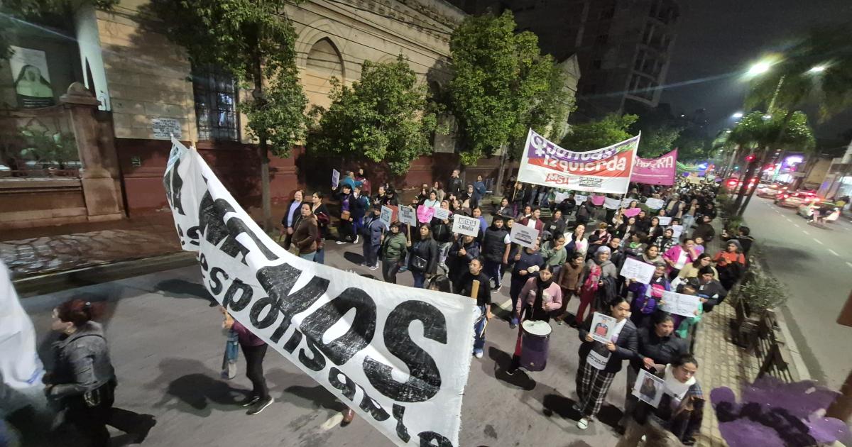 FOTOS- Las imaacutegenes de la marcha Ni Una Menos en Santiago 