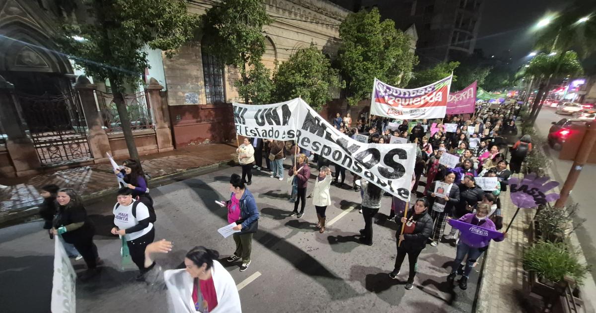 FOTOS- Las imaacutegenes de la marcha Ni Una Menos en Santiago 