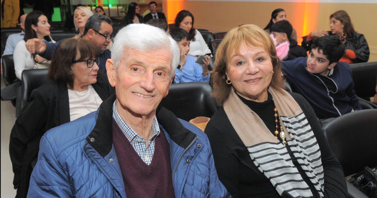 RECONOCIMIENTO A GRADUADOS 