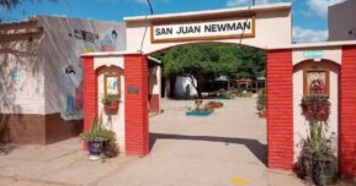 Paacutenico cerca de una escuela por disparos de un vecino 