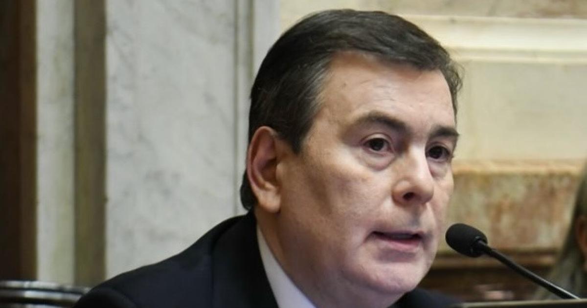 El Senador Zamora votoacute en contra del proyecto sobre holdouts 