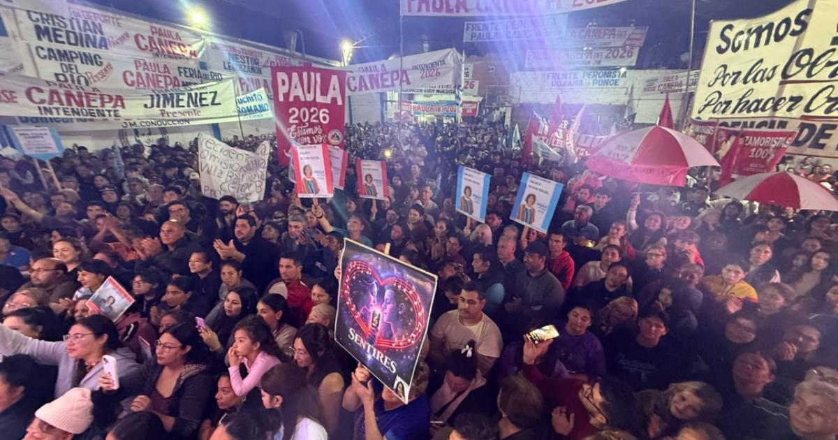 Paula Caacutenepa lanzoacute su candidatura a intendente en Las Termas 