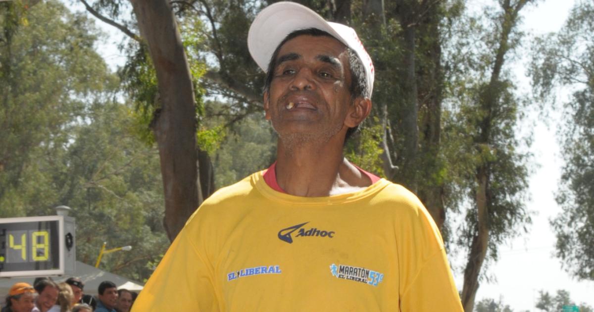 Paulino tambieacuten dejoacute un legado deportivo- fue atleta entre la deacutecada del 80 y 90