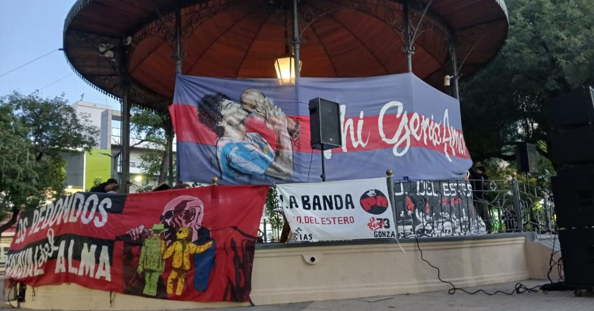Santiago del Estero y todo paiacutes celebroacute ayer una Misa Ricotera para despedir Carlos Indio Solari