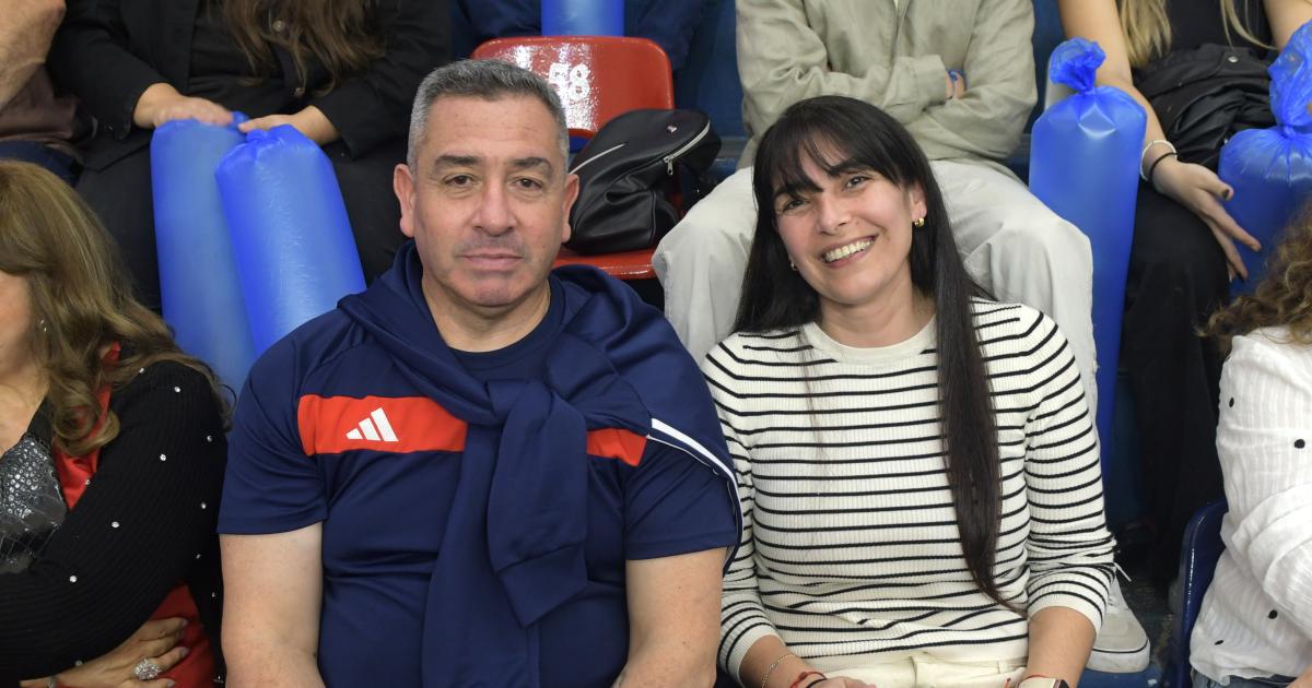 NOCHES DE BAacuteSQUET EN EL ESTADIO CIUDAD