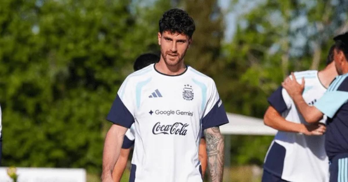 Marcos Senesi alternativa a Balerdi en caso de que Scaloni decida reemplazarlo por su lesión muscular
