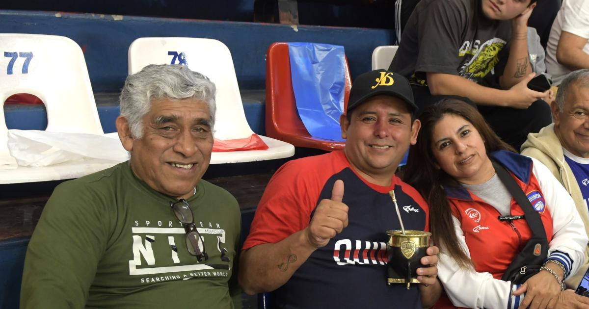 NOCHES DE BAacuteSQUET EN EL ESTADIO CIUDAD