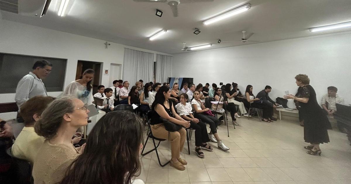Proponen numerosos espacios para aprender canto e instrumentos