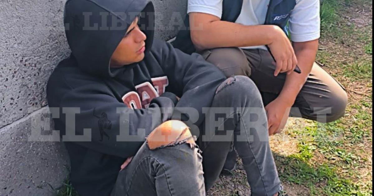 Jugador de fuacutetbol alcoholizado chocoacute y matoacute a una empleada de farmacia y huyoacute rumbo a Fernaacutendez