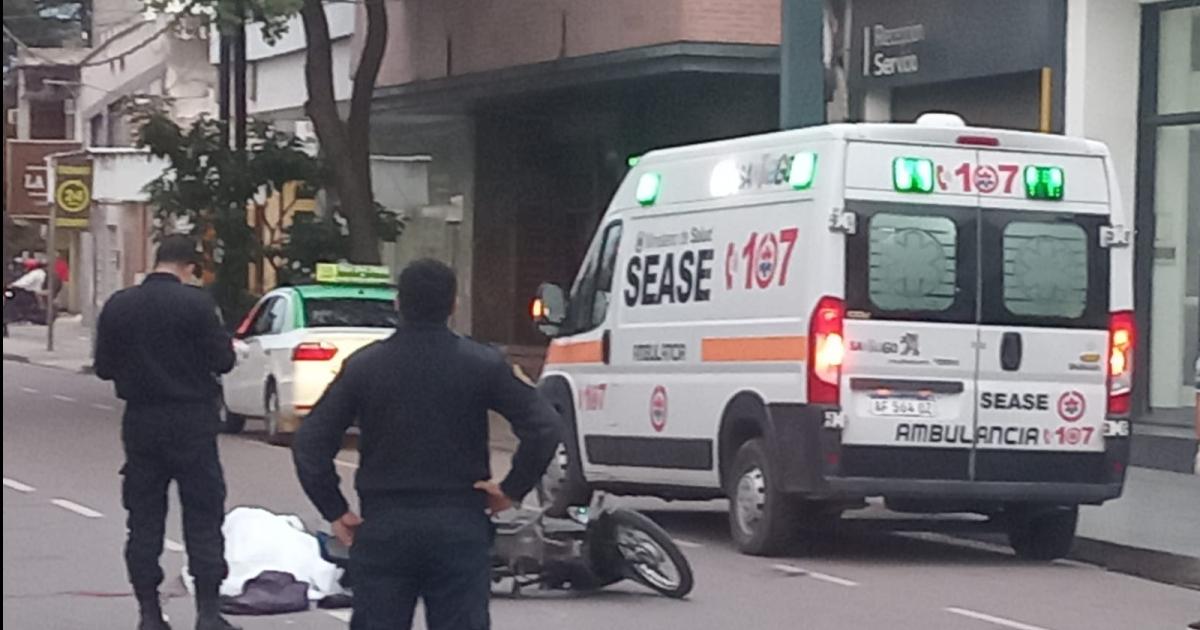 Jugador de fuacutetbol alcoholizado chocoacute y matoacute a una empleada de farmacia y huyoacute rumbo a Fernaacutendez