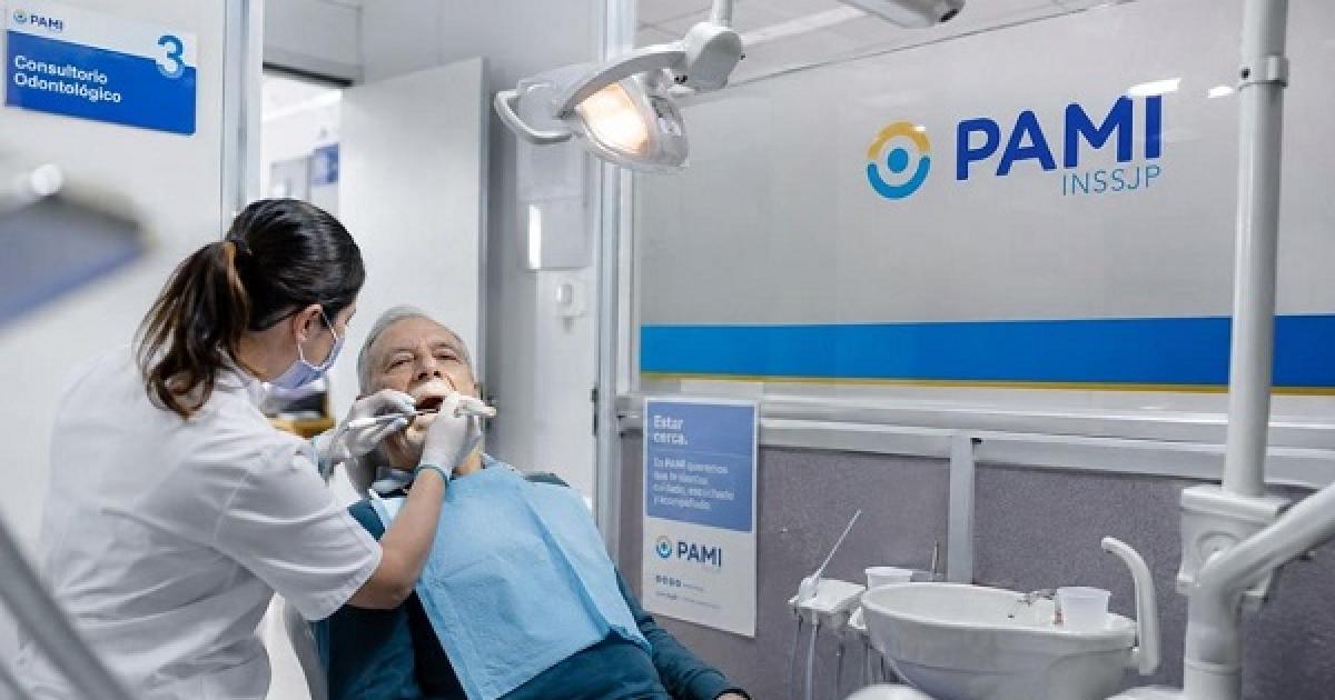PAMI- los meacutedicos de cabecera y los odontoacutelogos inician desde hoy un paro de 72 horas
