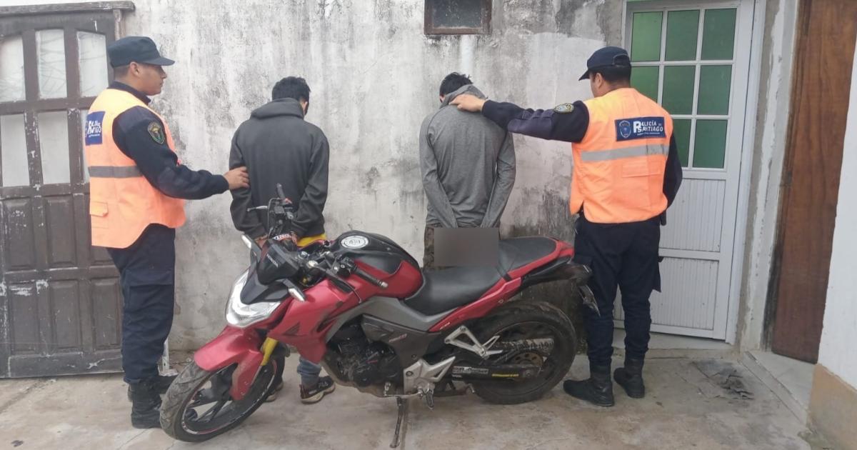 Dos sujetos evadieron un control policial y fueron arrestados